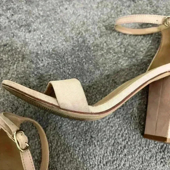 baby pink thick heels from target size9 - Picture 4 of 7